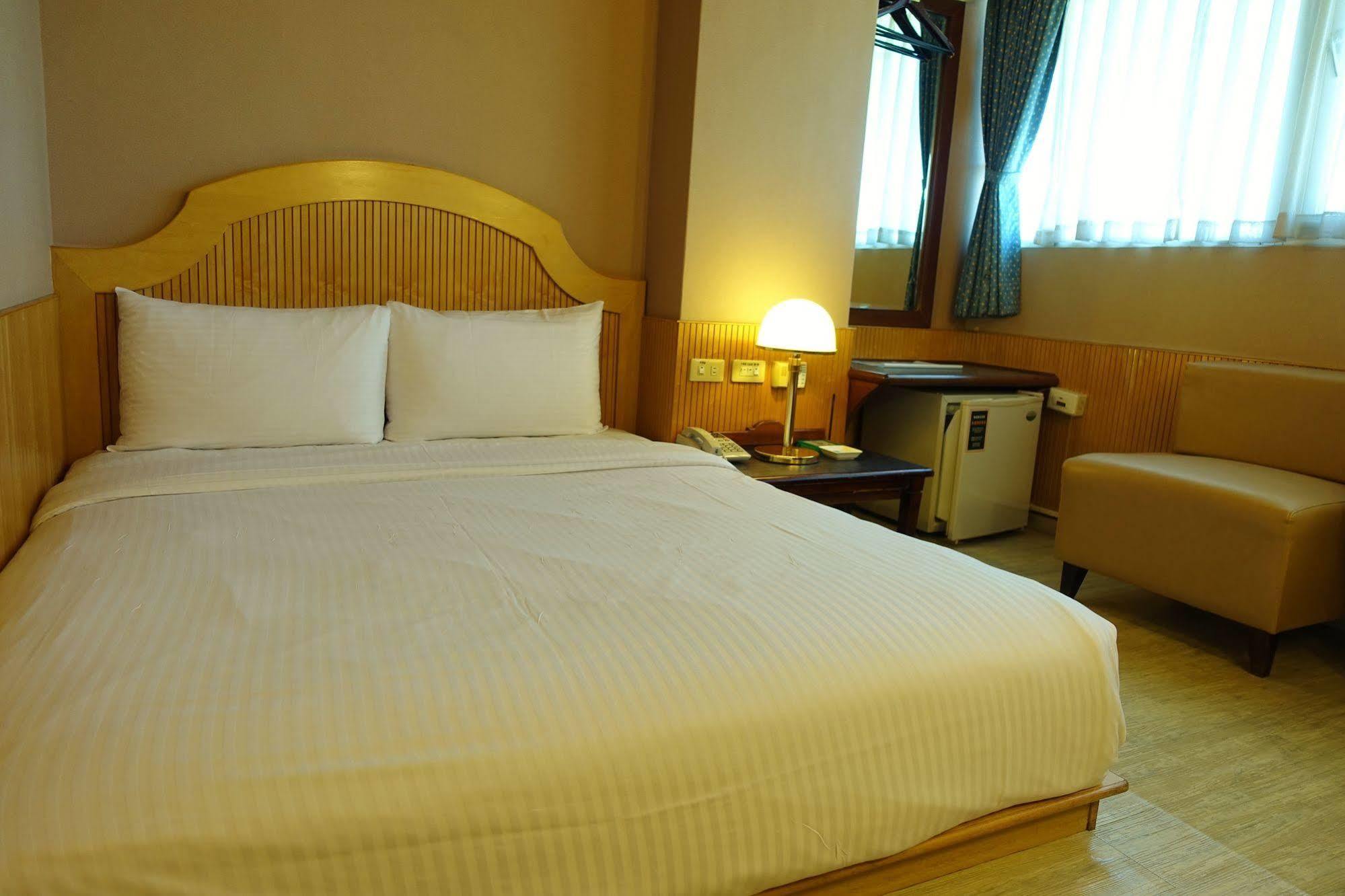 Goodness Hotel Kaohsiung Exterior foto